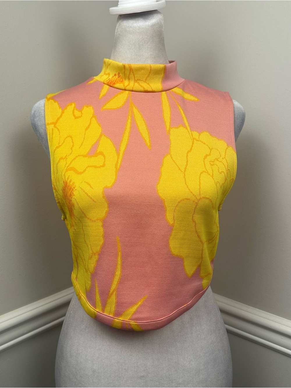 Zara Pink Sleeveless Crop Top with Yellow Floral Print M